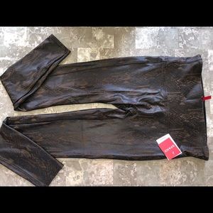 Spanx Faux Leather leggings